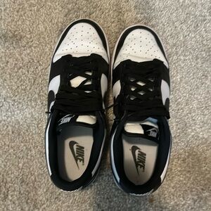Nike dunk 8.5 women’s